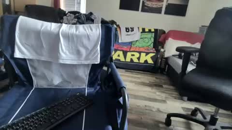 Hello ask me  . Im glad  to see you here in my room. Welcome PVT is open online show from June 2026 05:15:01 PM
