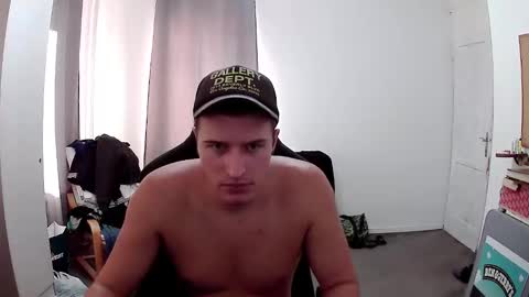 plkrisztian online show from September 2025 02:41:01 PM