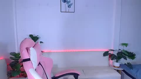 Snapshot of ploysaithailand chatting on September 2025 04:47:01 AM Ploysai online show from September 2025 04:47:01 AM