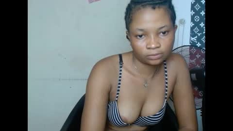 plumnjuicyx online show from February 2025 06:41:01 AM