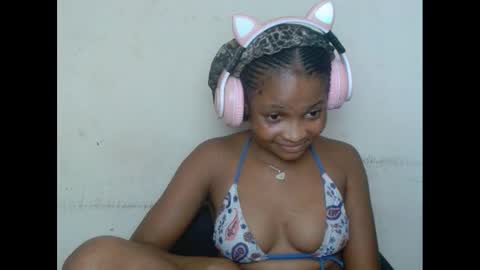 plumnjuicyx online show from March 2025 01:40:02 PM