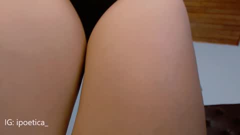 Snapshot of poeeticaa_ chatting on December 2024 11:45:02 PM IG ipoetica online show from December 2024 11:45:02 PM