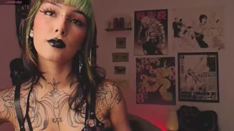 Snapshot of poison_dafne chatting on February 2026 11:22:01 PM Dafne online show from February 2026 11:22:01 PM