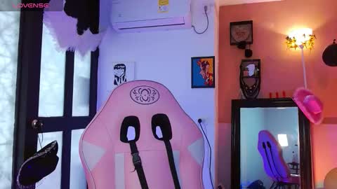 poison_liv online show from February 2026 01:36:02 PM