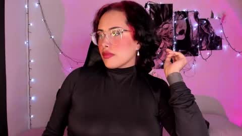 Willow                      Hours 12pm to 630pm Colombian time FRIDAY AND SUNDAY FREE DAYS online show from September 2025 05:51:02 PM