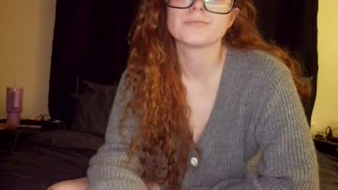 Snapshot of poisonivyy95 chatting on July 2026 01:34:01 AM poisonivyy95 online show from July 2026 01:34:01 AM
