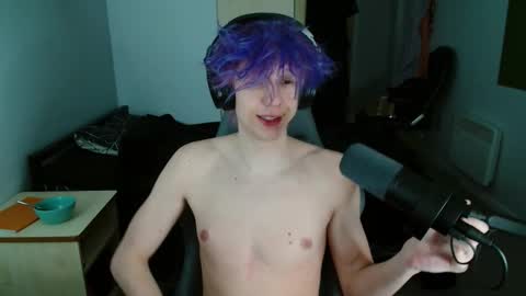 Snapshot of polarny05 chatting on February 2025 08:00:02 PM Polarny online show from February 2025 08:00:02 PM