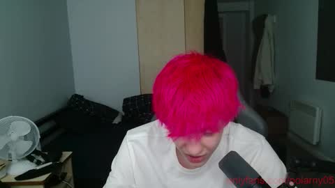 Snapshot of polarny05 chatting on October 2025 07:23:02 PM Polarny online show from October 2025 07:23:02 PM