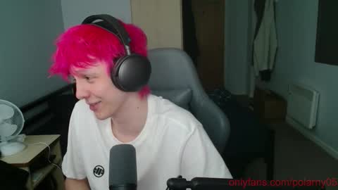 Snapshot of polarny05 chatting on October 2025 07:24:01 PM Polarny online show from October 2025 07:24:01 PM