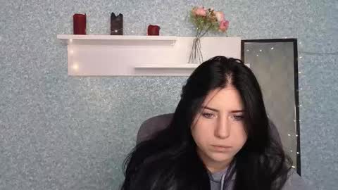Polina online show from October 2025 09:17:01 AM
