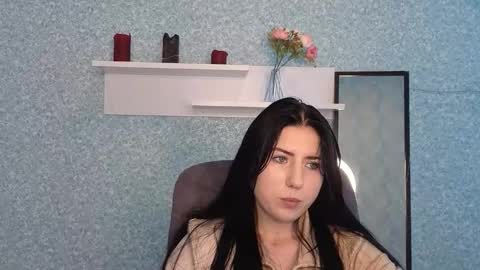 Polina online show from October 2025 10:13:02 AM