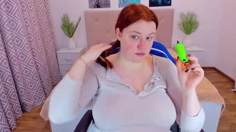 Polina online show from December 2024 11:24:01 AM