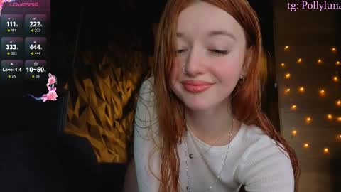 Snapshot of polly_luna chatting on March 2026 08:52:01 AM Polly online show from March 2026 08:52:01 AM