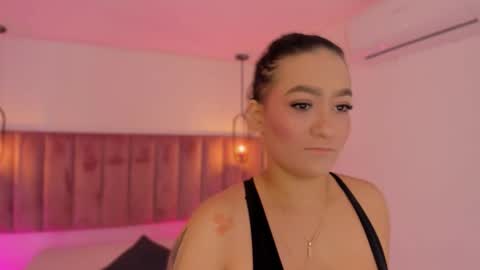 POLLY online show from February 2026 10:08:02 AM