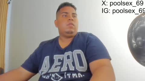 Snapshot of poolsexx_69 chatting on September 2025 11:15:02 PM poolsexx_69 online show from September 2025 11:15:02 PM