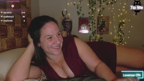 Emily at Home online show from October 2025 12:06:01 AM