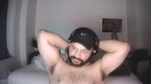 popfizzt online show from November 2025 02:39:02 AM