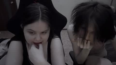 popoul_couple online show from January 2026 01:05:01 PM