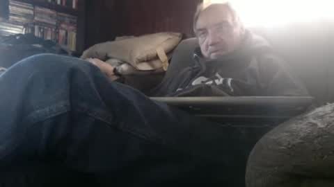 Snapshot of porkingit400 chatting on December 2024 04:25:02 PM porkingit400 online show from December 2024 04:25:02 PM