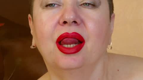 Snapshot of posh_lady chatting on December 2024 05:27:02 AM LADY POSH online show from December 2024 05:27:02 AM