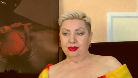 Snapshot of posh_lady chatting on January 2025 01:27:01 AM LADY POSH online show from January 2025 01:27:01 AM