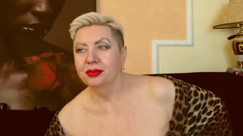 Snapshot of posh_lady chatting on January 2025 01:47:01 AM LADY POSH online show from January 2025 01:47:01 AM