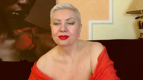 Snapshot of posh_lady chatting on February 2025 10:24:01 PM LADY POSH online show from February 2025 10:24:01 PM