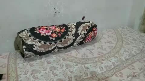 poulomi online show from October 2025 05:29:02 AM