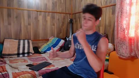 Snapshot of powertwinky chatting on February 2025 08:30:01 PM chris independent  online show from February 2025 08:30:01 PM