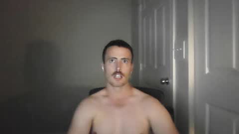 Snapshot of pphoto_95 chatting on November 2025 05:06:01 AM Redd online show from November 2025 05:06:01 AM