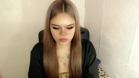 MAXXINE online show from February 2025 05:10:02 PM