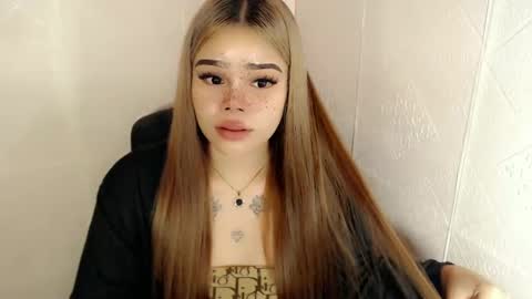 MAXXINE online show from March 2025 07:34:02 AM