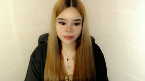 MAXXINE online show from October 2025 03:06:02 AM