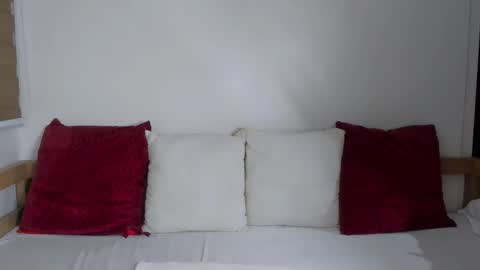 Paula online show from November 2025 09:53:01 AM