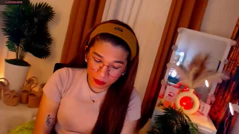 Snapshot of preciousrosedoll chatting on February 2026 03:50:02 PM Rosedoll online show from February 2026 03:50:02 PM