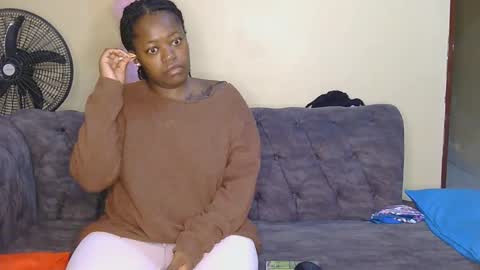 Snapshot of preetycookie chatting on February 2025 02:17:02 AM Lilly online show from February 2025 02:17:02 AM