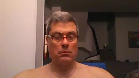 Snapshot of prendimisubito chatting on March 2026 03:12:02 AM prendimisubito online show from March 2026 03:12:02 AM