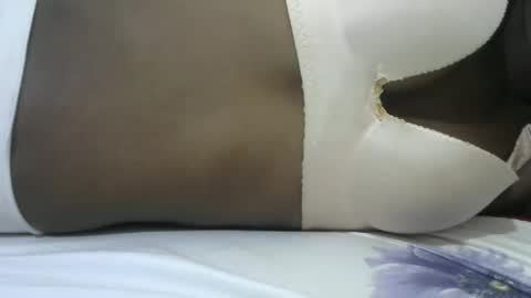 pretty_avena online show from November 2025 08:01:02 AM