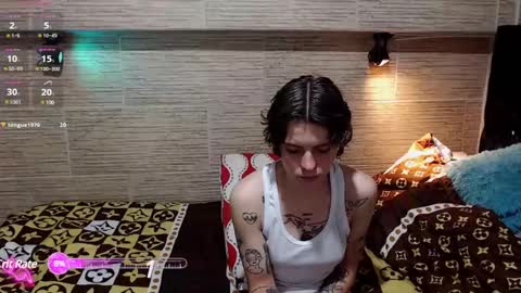 Snapshot of pretty_cristal22 chatting on March 2025 04:33:02 PM pretty_cristal22 online show from March 2025 04:33:02 PM