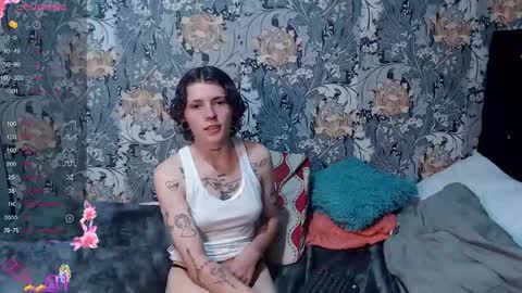 Snapshot of pretty_cristal22 chatting on May 2026 01:55:01 AM pretty_cristal22 online show from May 2026 01:55:01 AM