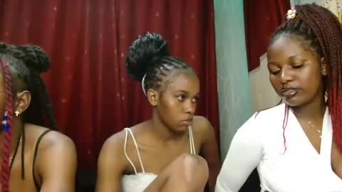 Pretty online show from February 2026 03:42:02 PM