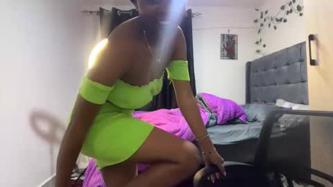 Pretty peaches online show from February 2026 01:45:01 AM