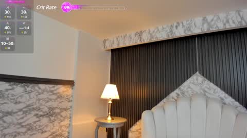 Snapshot of prettybullet chatting on February 2025 12:06:01 PM GTM-5 online show from February 2025 12:06:01 PM