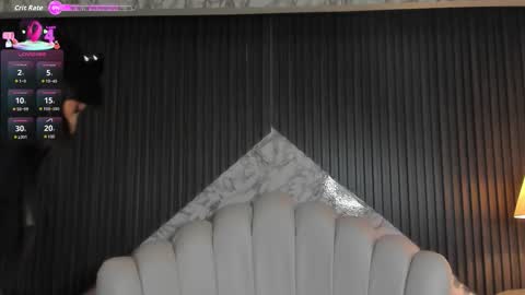 Snapshot of prettybullet chatting on September 2025 12:16:01 PM GTM-5 online show from September 2025 12:16:01 PM