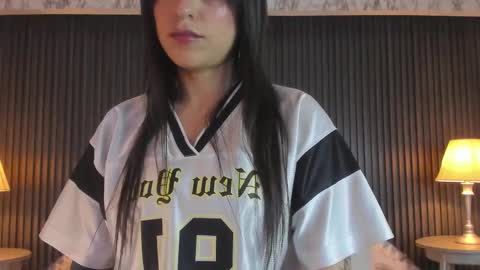 Snapshot of prettybullet chatting on October 2025 12:13:02 PM GTM-5 online show from October 2025 12:13:02 PM