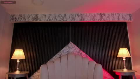 Snapshot of prettybullet chatting on October 2025 12:17:02 PM GTM-5 online show from October 2025 12:17:02 PM