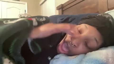 Snapshot of prettyfacefemale chatting on February 2026 06:53:01 AM prettyfacefemale online show from February 2026 06:53:01 AM