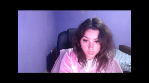 prettyjulliette online show from January 2025 02:47:02 PM