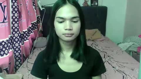 prettykhelcy online show from June 2026 12:56:02 AM