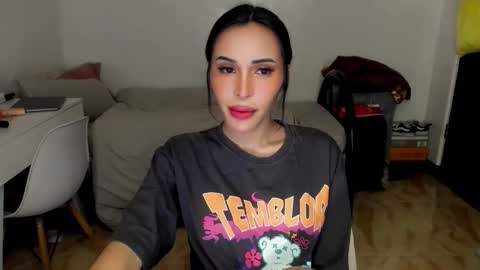Jovill Mays online show from October 2025 01:10:01 PM
